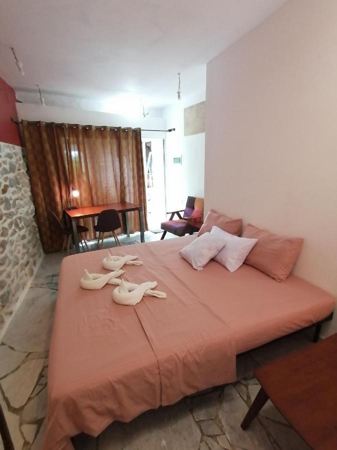 Lonos Circle Terrace View Hotel Romblon Екстериор снимка